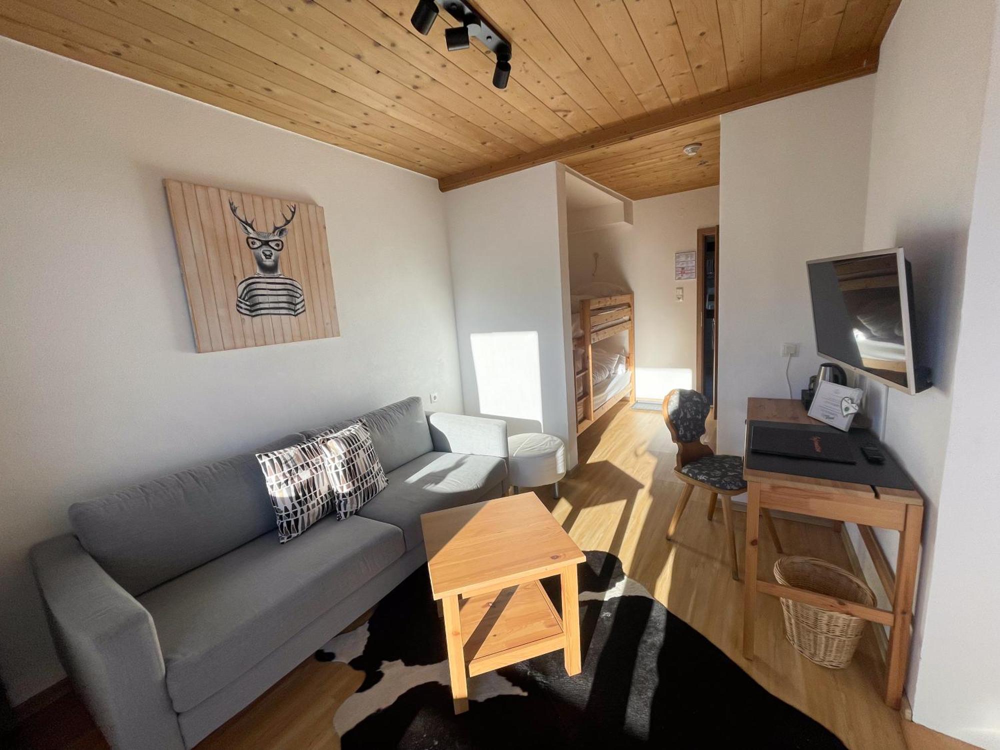 Aparthotel Boutiquehotel Zomm In Seefeld