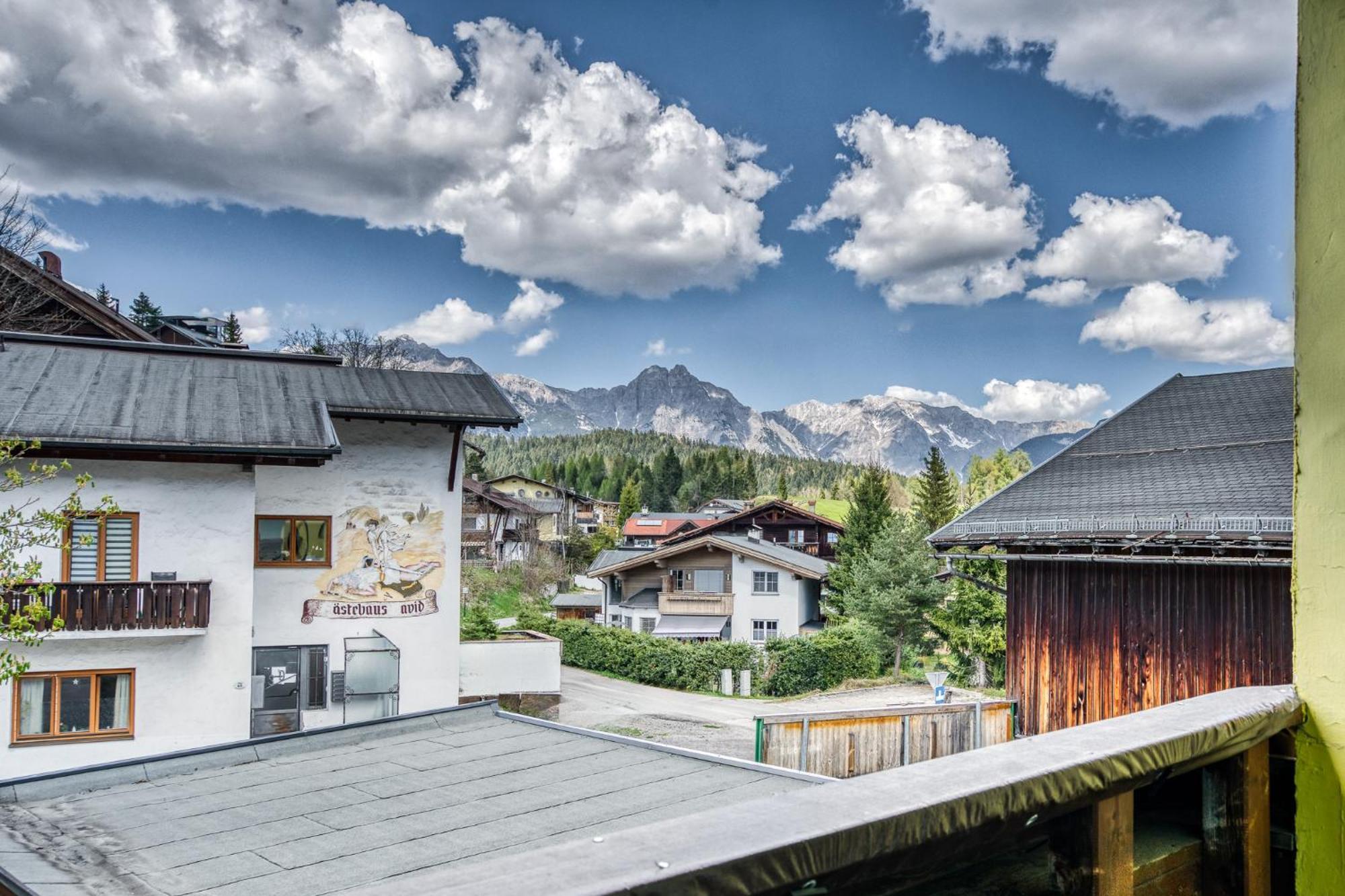 Boutiquehotel Zomm In Seefeld Aparthotel 3*