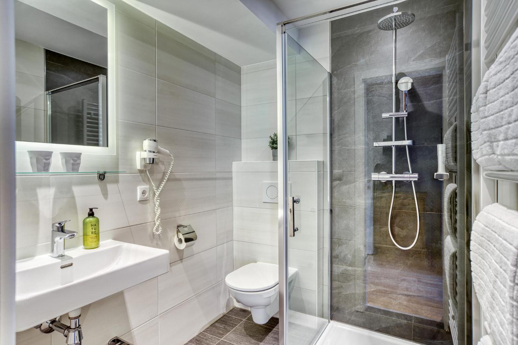 Boutiquehotel Zomm In Seefeld Aparthotel 3*