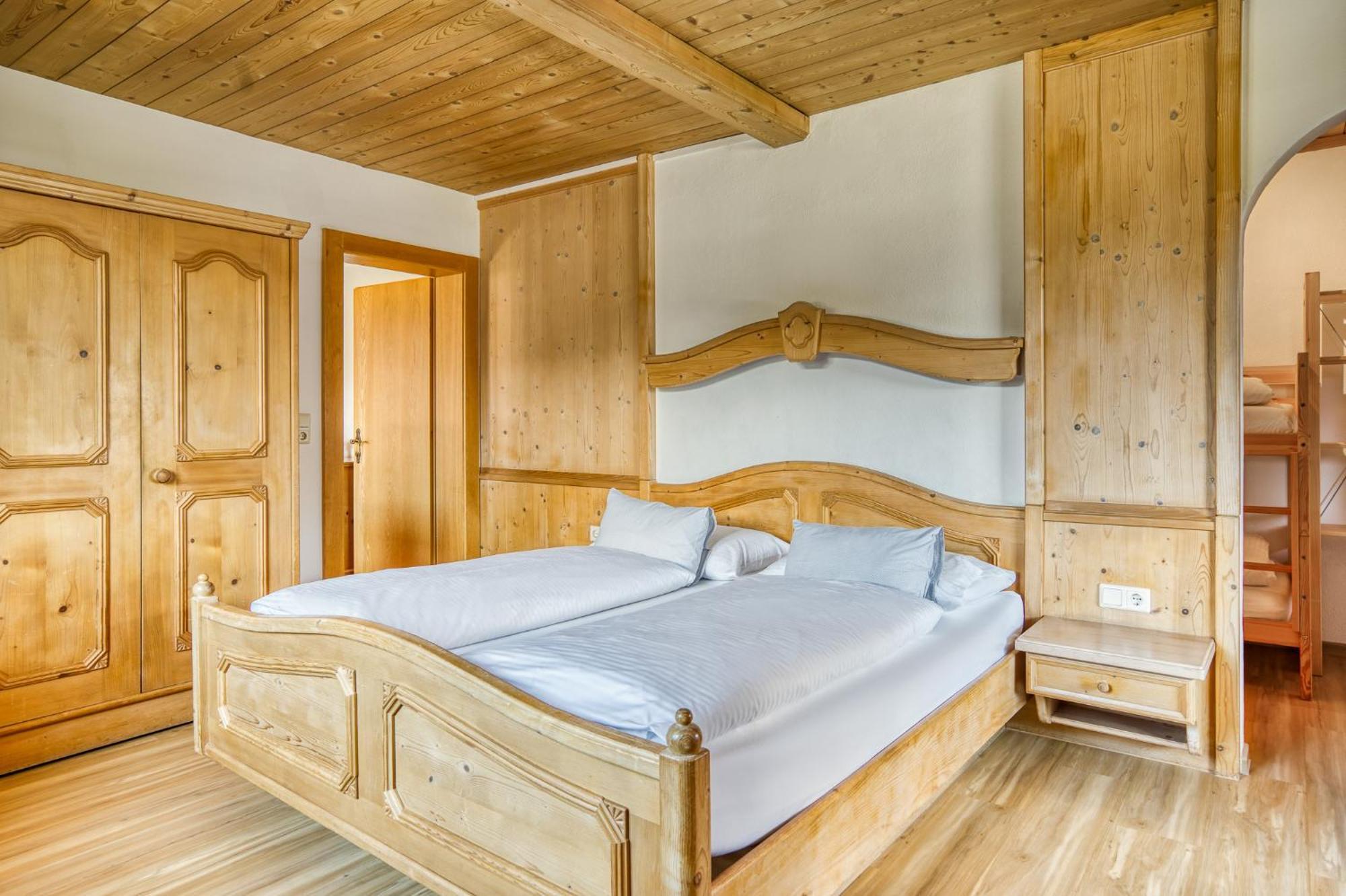 Boutiquehotel Zomm In Seefeld 3*