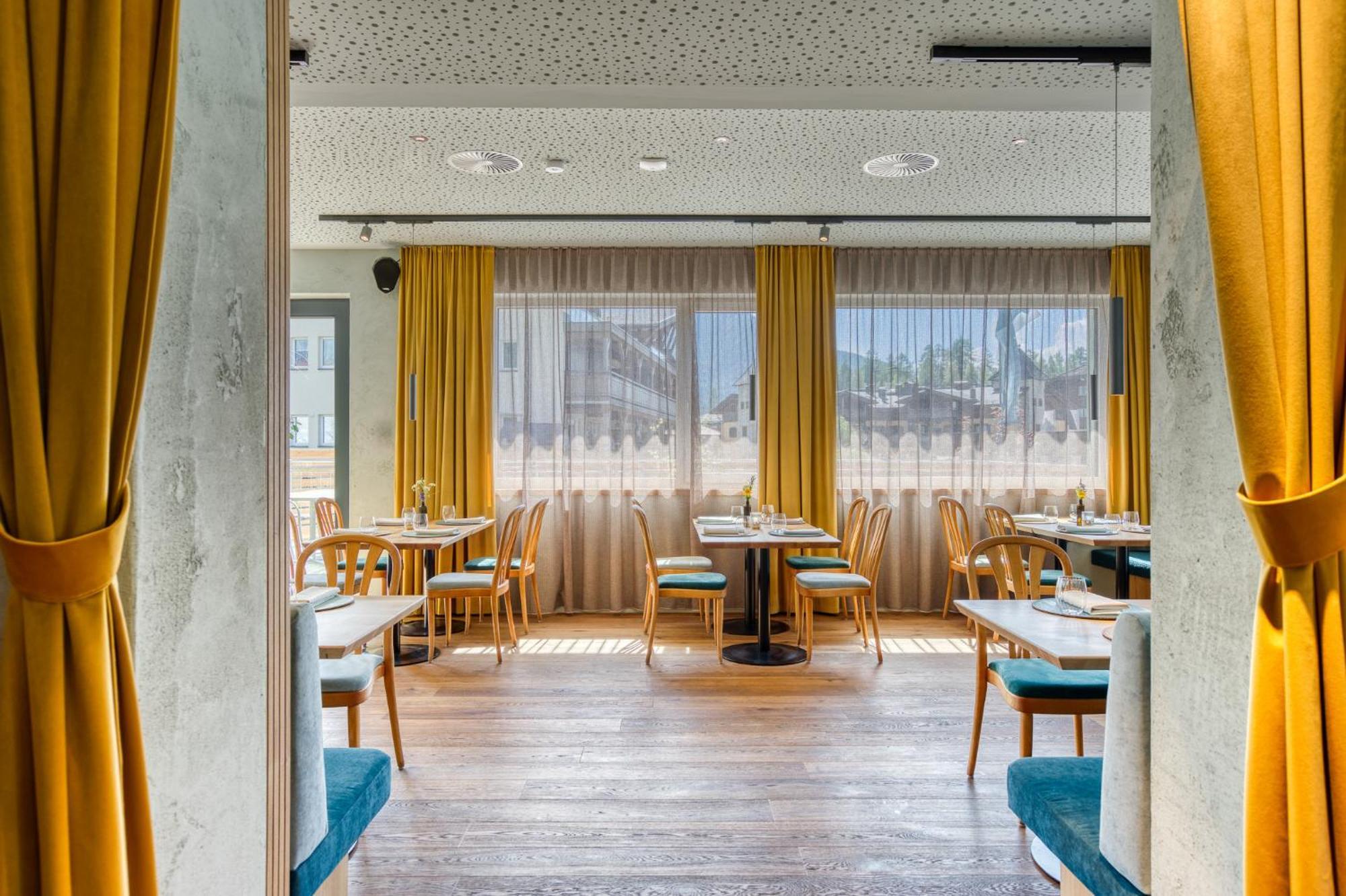 Boutiquehotel Zomm In Seefeld Aparthotel
