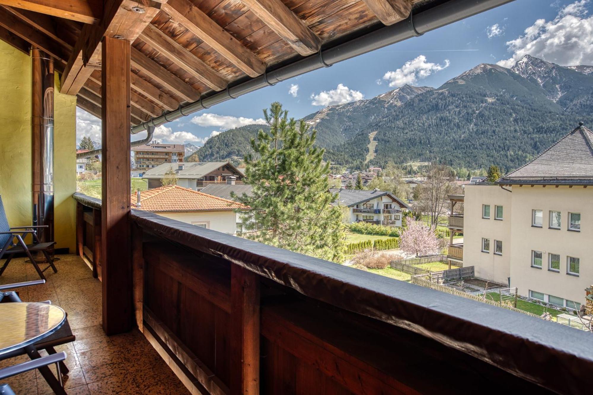Aparthotel Boutiquehotel Zomm In Seefeld 3*