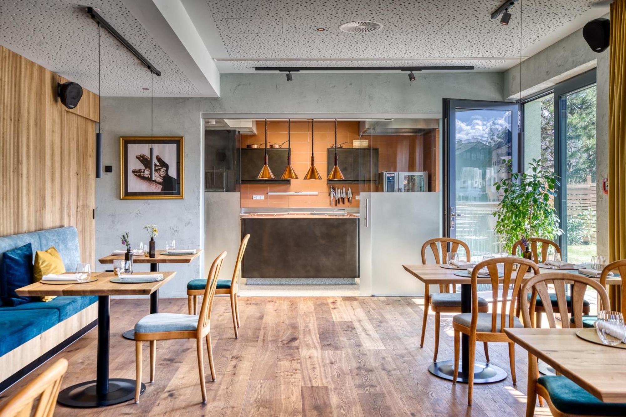 Boutiquehotel Zomm In Seefeld Aparthotel 3*