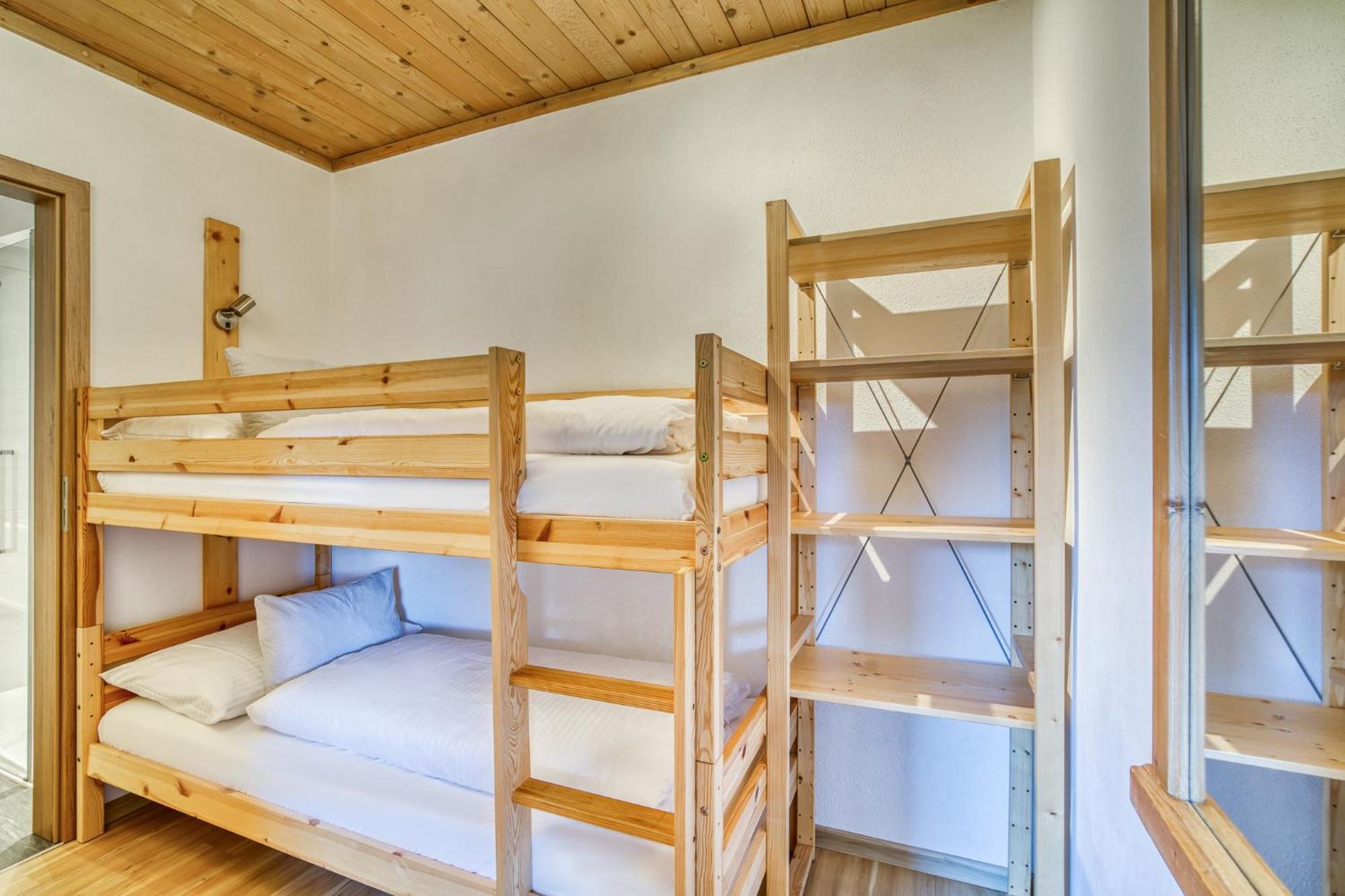 Boutiquehotel Zomm In Seefeld Aparthotel 3*